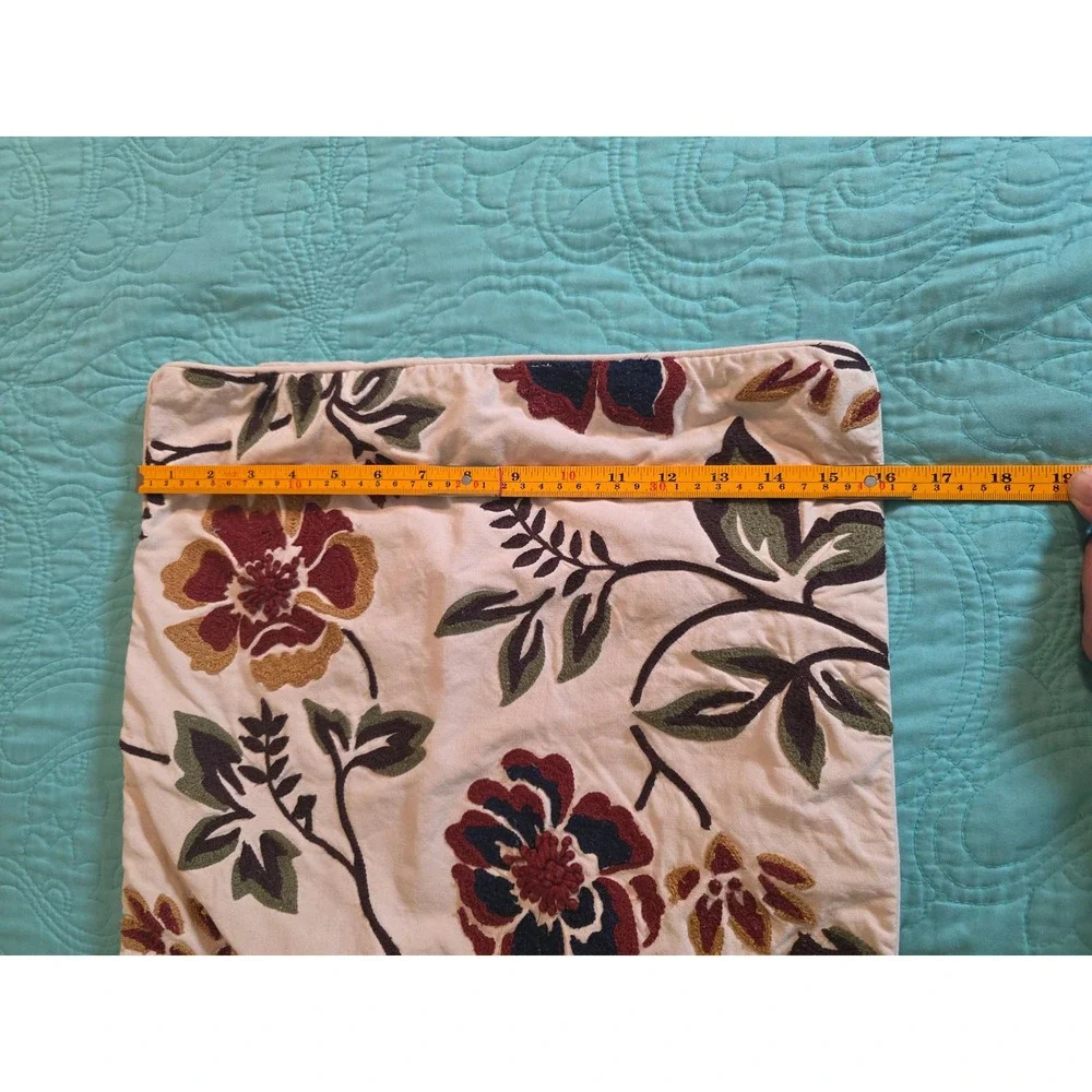 LL Bean Crewel Floral Embroidered Cotton Throw Pillow Cover 16x16 Cream Pink